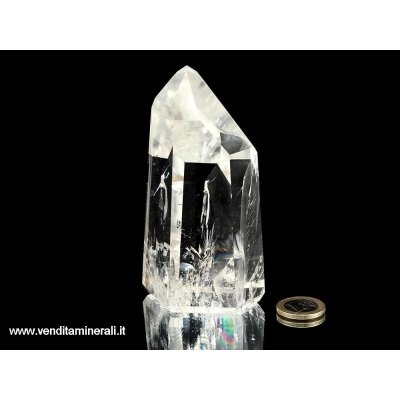 Cristallo di roccia estremamente chiaro e lucido