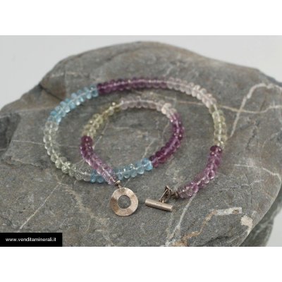 Catenina multicolore