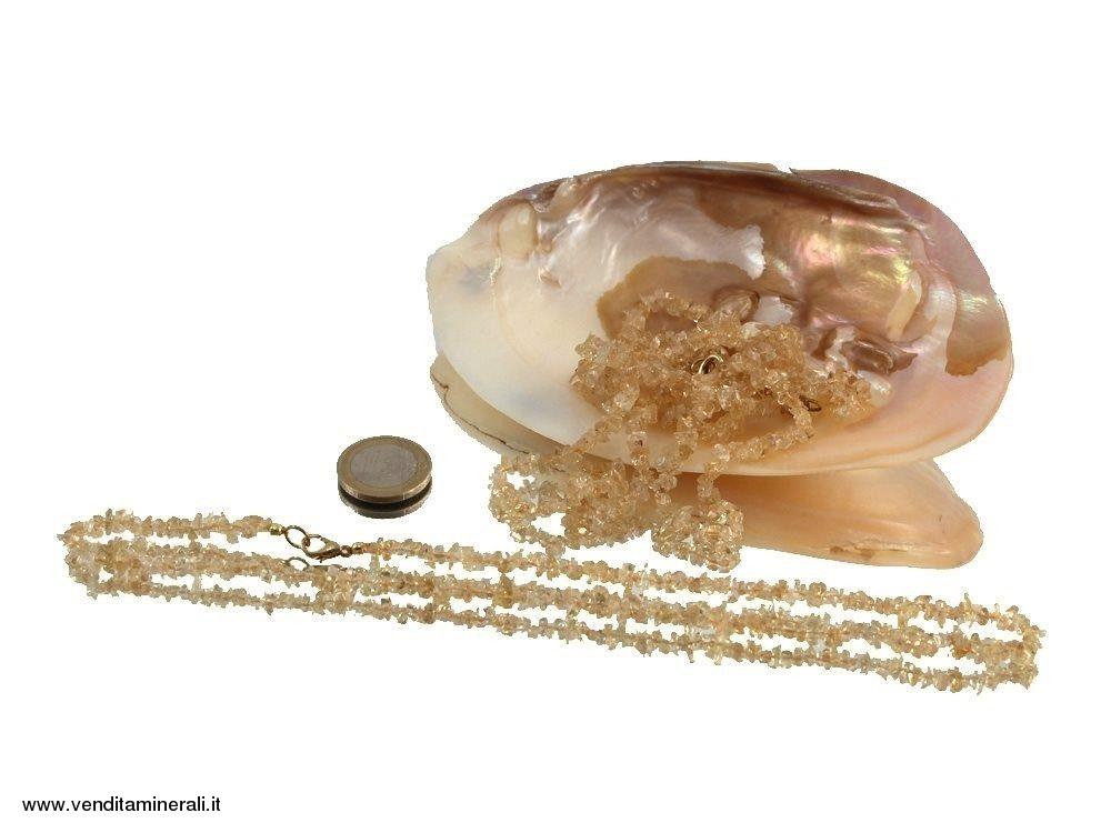 Catena di schegge in citrino