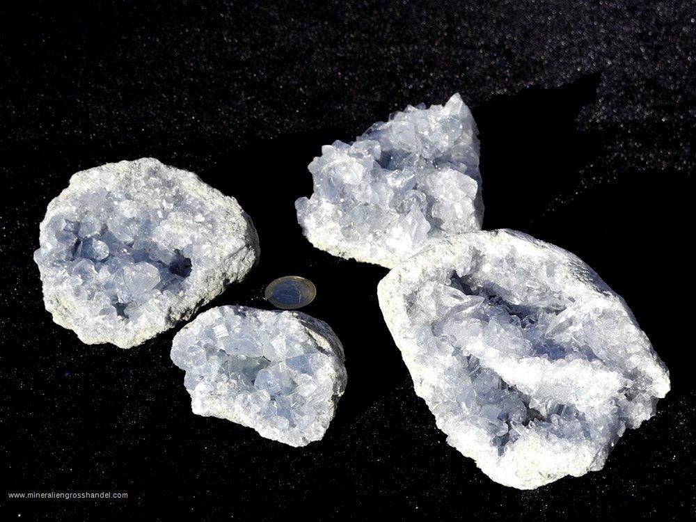 Cristallo Geode celeste Qualità A  1 kg