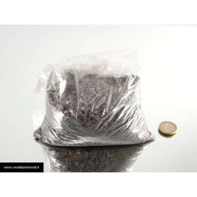 Resti di polvere di tanzanite / granulato