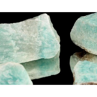 Aragonite pietre azzurre chiare / blu