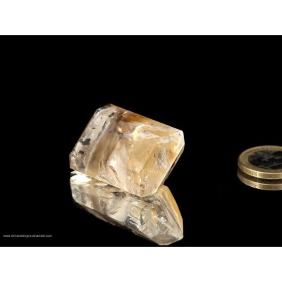 Quarzo inclinato sfaccettato