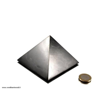 Piramide di shungite 9 cm