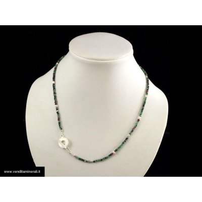 Zoisite rubino a catena