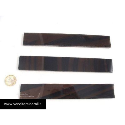 Scheggiatura lamella di ossidiana