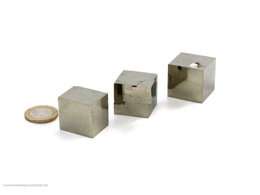 Cubo di pirite: coltivato naturalmente!