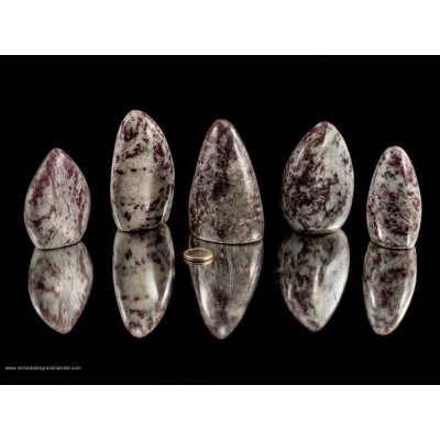 Forma rotonda rosso tormalina - 1 kg