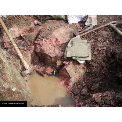 Pietre tascabili di thulite - 1 pezzo