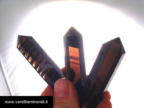 Lamella d'ossidiana esagonale per massaggi