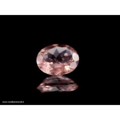 Tormalina rosa sfaccettata
