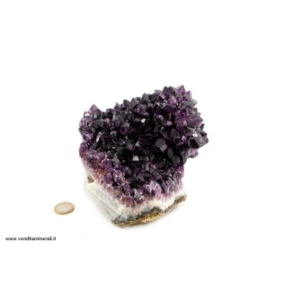 Ametista riccio con colorazione viola intensa e scura