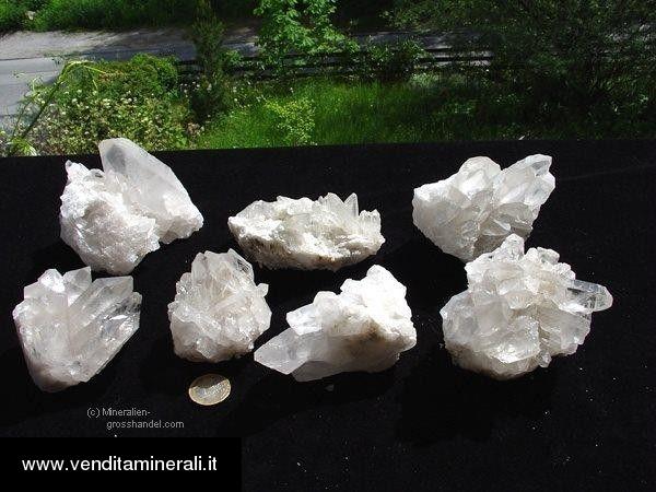 Agglomerato di cristallo di rocca qualita' A/B - medio 1 kg