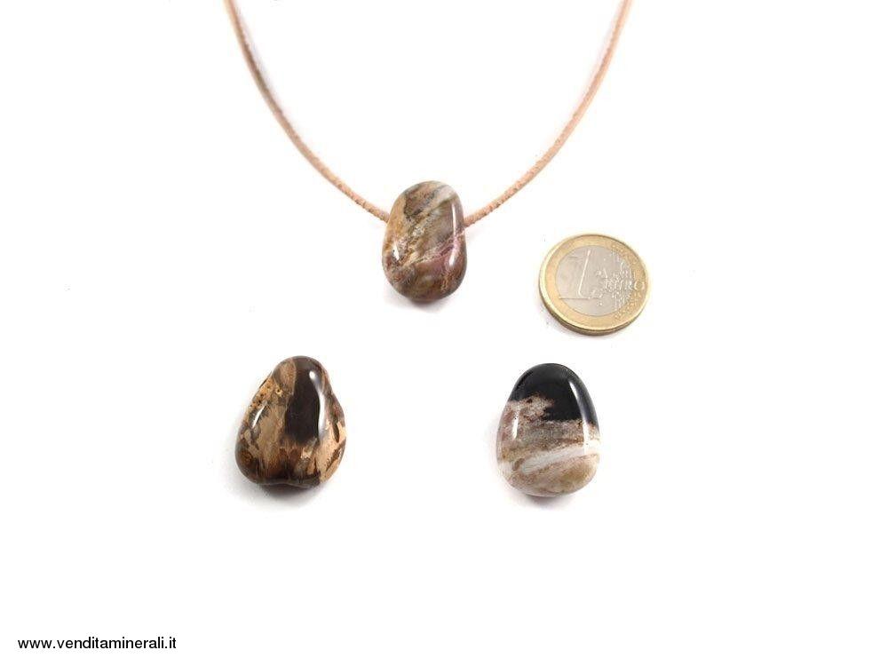 Pendente a goccia in legno pietrificato