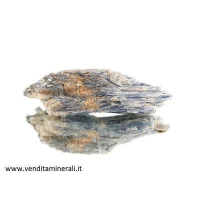 Cristallo di cianite