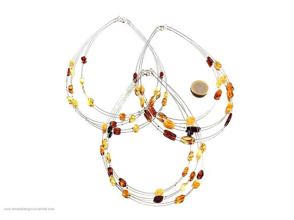 Pepite di collana d'ambra