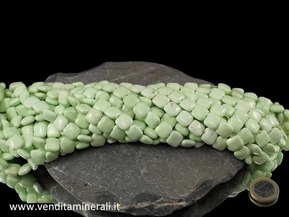 Collana di magnesite quadrata