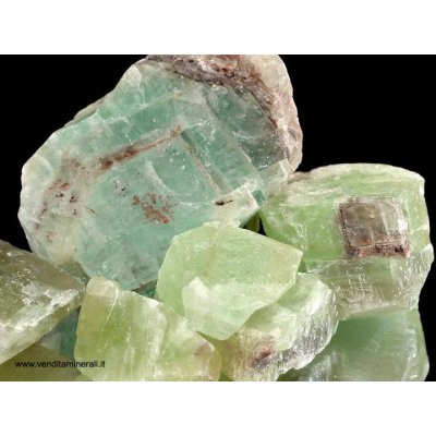 Pietre grezze calcite verde - 1 kg