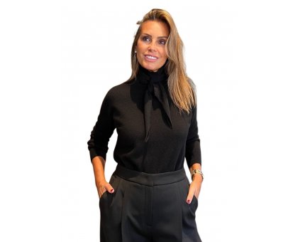 Maglia Lupetto Sciarpina Nero VANISE'