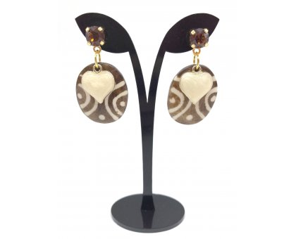 Orecchini in legno ovale con cuore