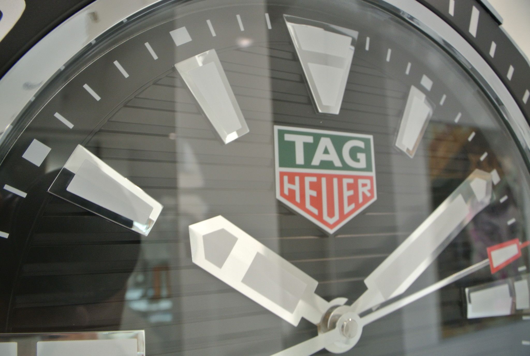 Tag Heuer Wall Clock Original | Orologi Da Parete | Shop Online: Montres  Orologi E Gioielli