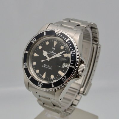 TUDOR SUBMARINER NO DATE PLEXIGLASS