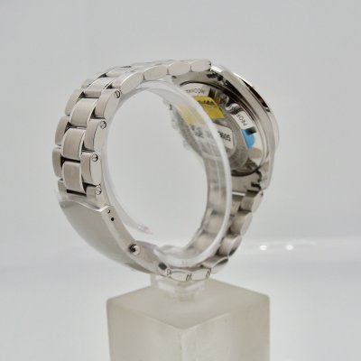 OMEGA SPEEDMASTER MOONWATCH
