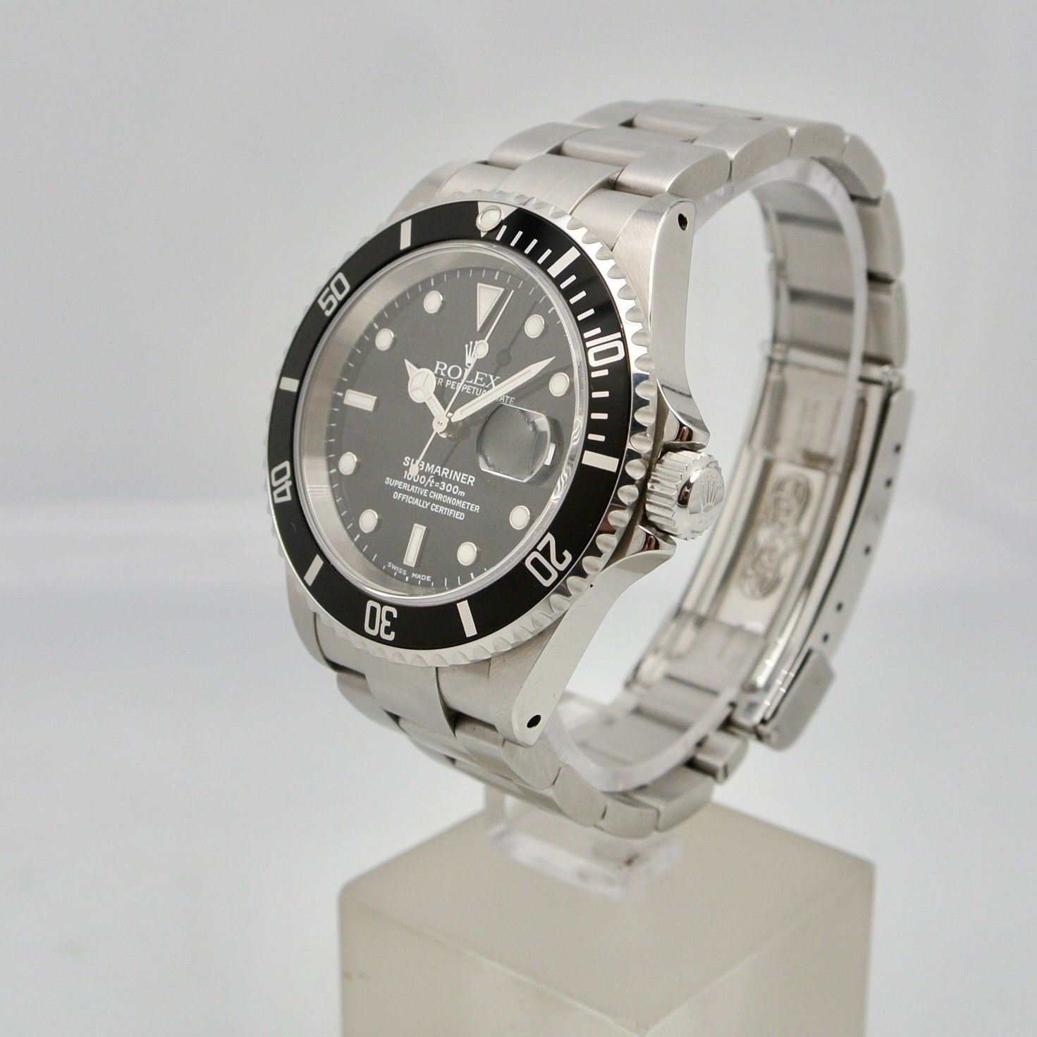 ROLEX SUBMARINER DATE 16610