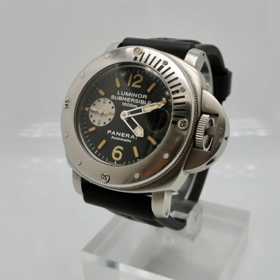PANERAI SUMMERSIBLE TITIUM DIAL 'LA BOMBA' 1000 mt