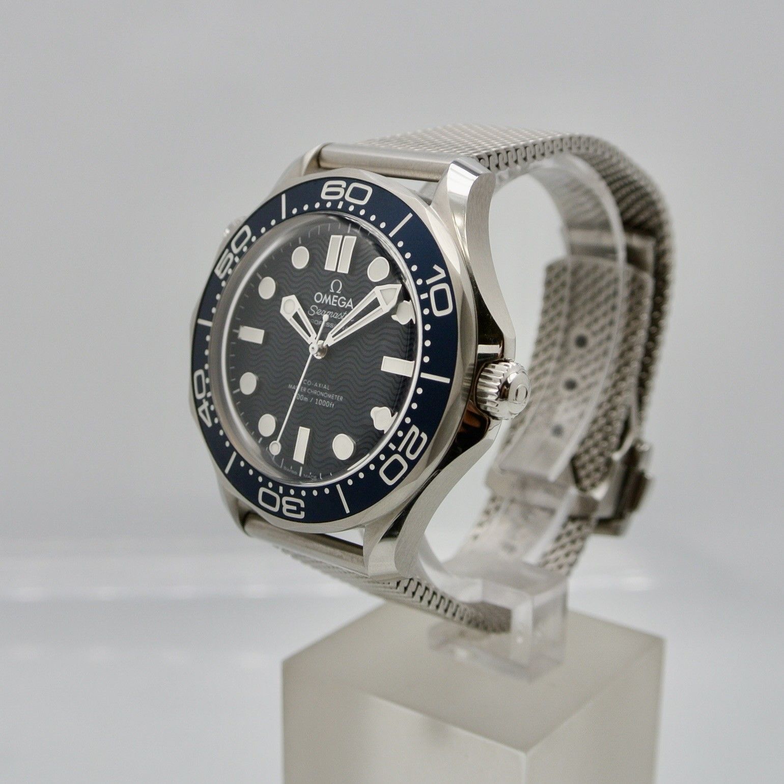 OMEGA SEAMASTER DIVER 300 MT 'JAMES BOND EDITION 60r.'