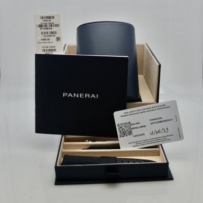 PANERAI SUMMERSIBLE 44 'LUNA ROSSA' LIMITED EDITION