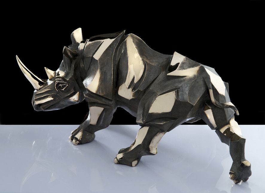 BRONZE SCULPTURE  SABRINA FERRARI ' DEEP IMPACT (SMALLER) '  size   L 44 x H 20 x P 16 cm.