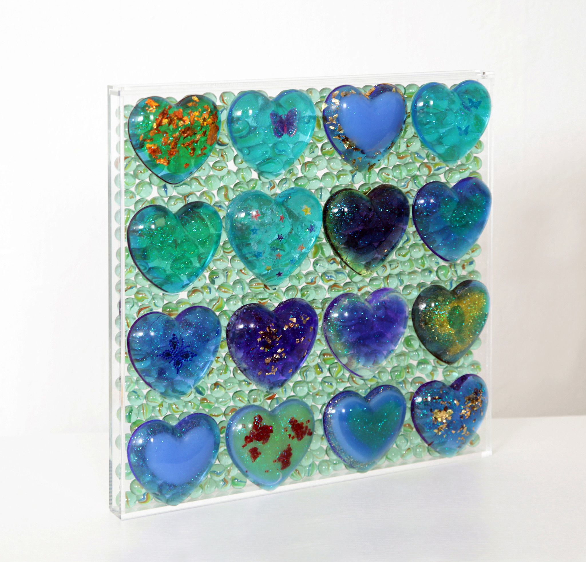 SCULTURA DANIELA FORCELLA ' BLUE HEARTS' GAME '  dimensioni L 60 x H 60 cm.