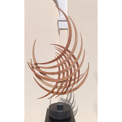 SCULTURA CESARE DE TONI ' SEQUENZA F. 13 - NATURAL ' dimensioni L 63 x H 110 x P 4 cm.