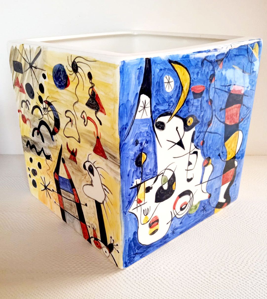 SCULTURA KATIA BRUGNOLO ' OMAGGIO A MIRO' 1 '  dimensioni L 21 x H 21 x P 21 cm.