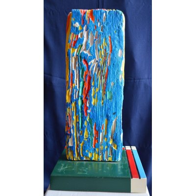 SCULTURA IN LEGNO RICCARDO VELLUTO ' SONO ANCORA VIVO ' dimensioni L 17 x H 48 x P 7 cm.