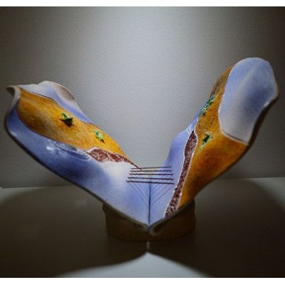 SCULTURA IN ARGILLA LUCIANA PEREGO ' METAMORFOSI 3 ' dimensioni L 15 x H 30 x P 15 cm.