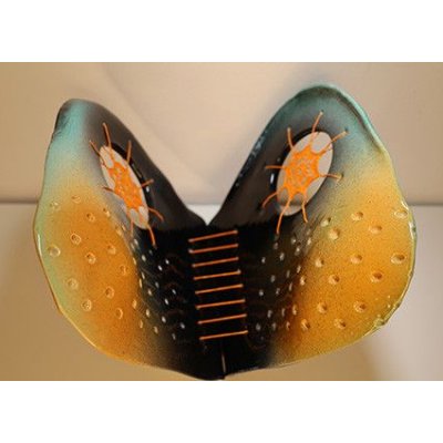 SCULTURA IN ARGILLA LUCIANA PEREGO ' METAMORFOSI 2 ' dimensioni L 15 x H 30 x P 15 cm.