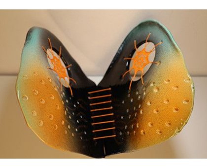 SCULTURA IN ARGILLA LUCIANA PEREGO ' METAMORFOSI 2 ' dimensioni L 15 x H 30 x P 15 cm.