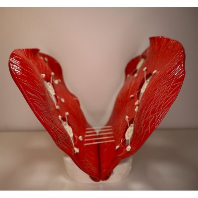 SCULTURA IN ARGILLA LUCIANA PEREGO ' METAMORFOSI 1 ' dimensioni L 15 x H 30 x P 15 cm.