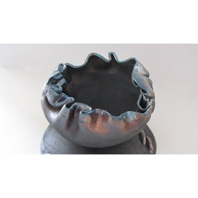 SCULTURA IN CERAMICA LUCIANA PEREGO ' MAROSI ' dimensioni D 25 x H 20 cm.