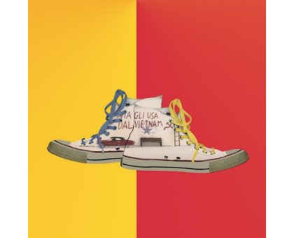 FOTOGRAFIA BEPPE AMEGLIO ' VIA GLI USA DAL VIETNAM ' dimensioni L 30 x H 30 cm.