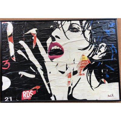 DECOLLAGE ANTONIO DEODATO ' L 'URLO DI GLORIA ' dimensioni L 100 x H 70 cm.