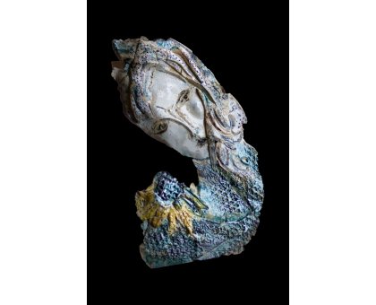 SCULTURA KATIA BRUGNOLO ' RAGAZZA CON GIRASOLE ' dimensioni H 40 cm.