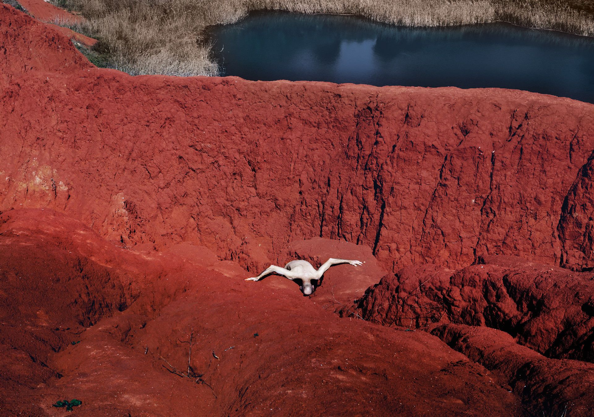FOTOGRAFIA  ROSSANA  RUGGIERO  ' SU MARTE 1 '  dimensioni L 70 x H 100 cm.