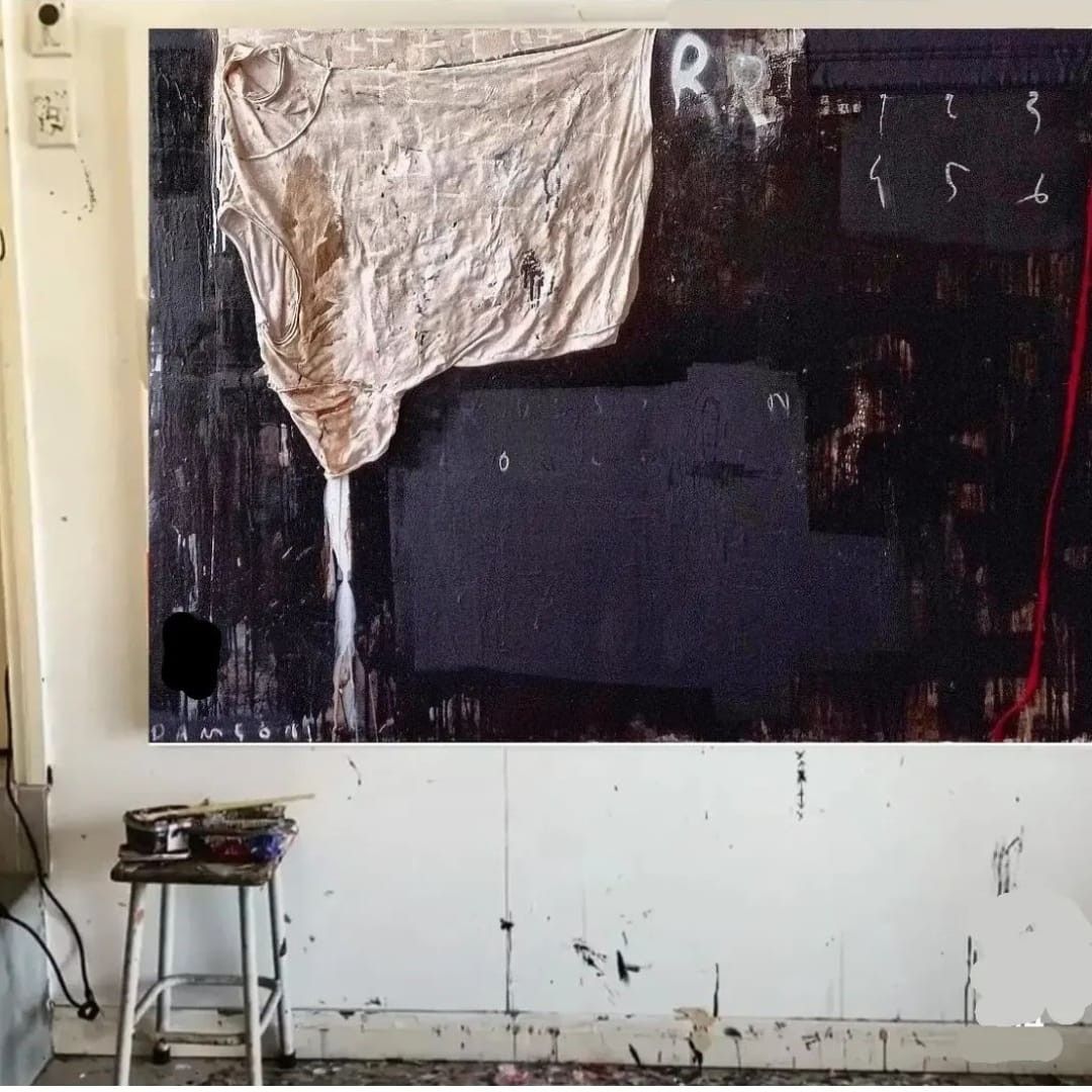 MIXED MEDIA SU TELA  MELISSA  DAMSON ' RUSSIAN  ROULETTE 1  '  dimensioni L 100 x H 150 cm.