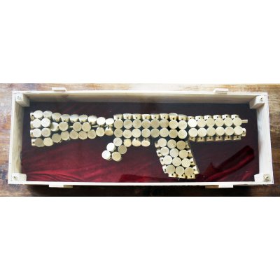 SCULTURA JORGE CASTRO GOMEZ " EUROPEAN DEMOCRACY " dimensioni L 100 x H 20 x P 30 cm.