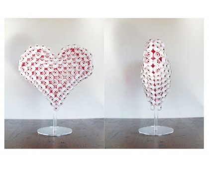 SCULTURA JORGE CASTRO GOMEZ " WHITE HEART " dimensioni L 30 x H 40 x P 15 cm.
