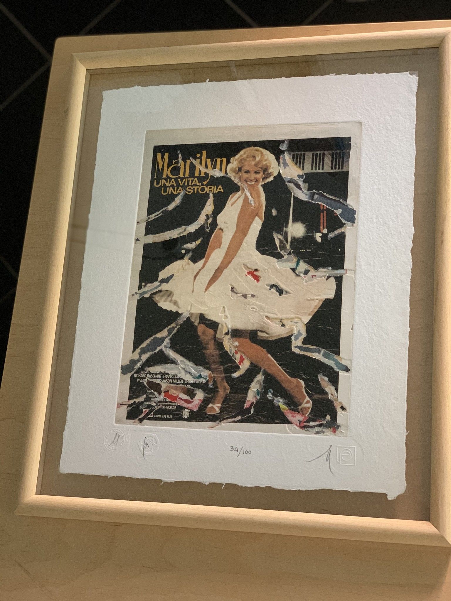 SERIGRAFIA MIMMO ROTELLA ' UNA VITA UNA STORIA 2  dimensioni L 52 x H 62 cm.