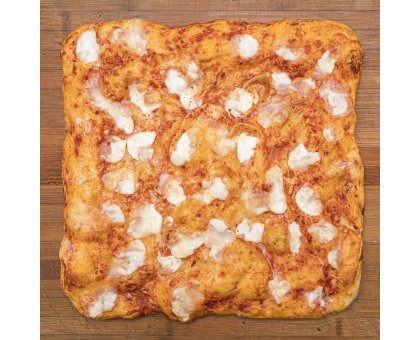 TRANCIO DI PIZZA CON POMODORO, MOZZARELLA DI BUFALA, BASLICO E EVO